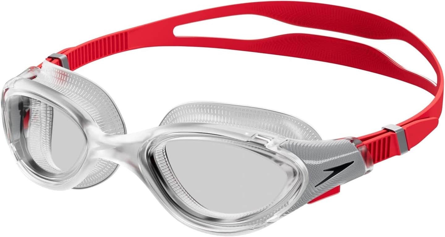 Κόκκινο speedo unisex ενήλικες κολύμπι βιοκαυσίμων σε λευκό φόντο