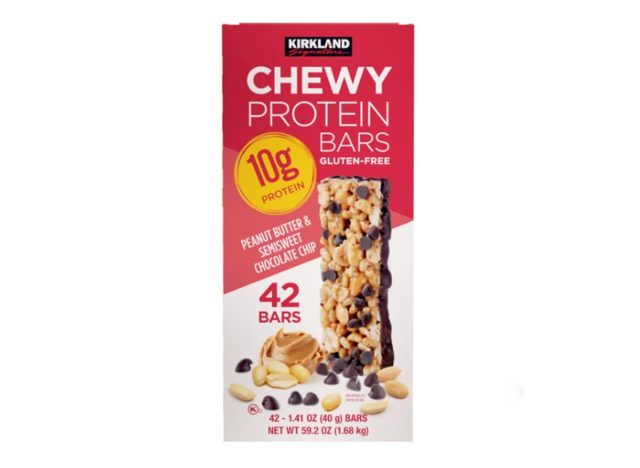 Kirkland Chewy Peanut Butter & Semisweet Chip Chip Protein Bar